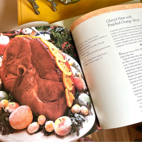 Set of Two 90s Cookbooks HOLIDAY ENTERTAINING  Williams Sonoma Kitchen Library - Picture 11 of 11